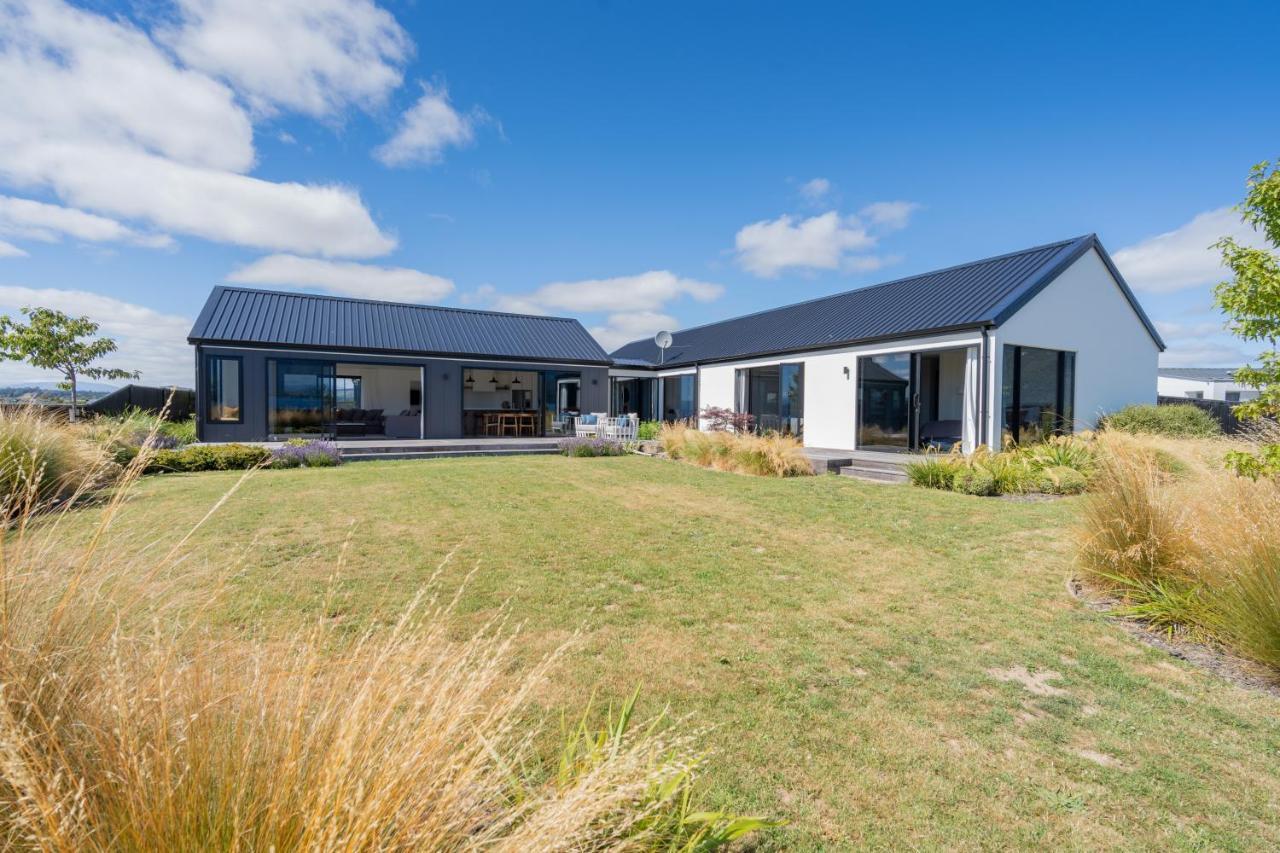 Lake House - Te Anau Holiday Home Kültér fotó